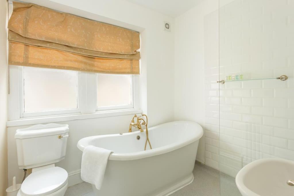 Apartment Large 2 Story Penthouse Apartment, Impressive Views Bristol