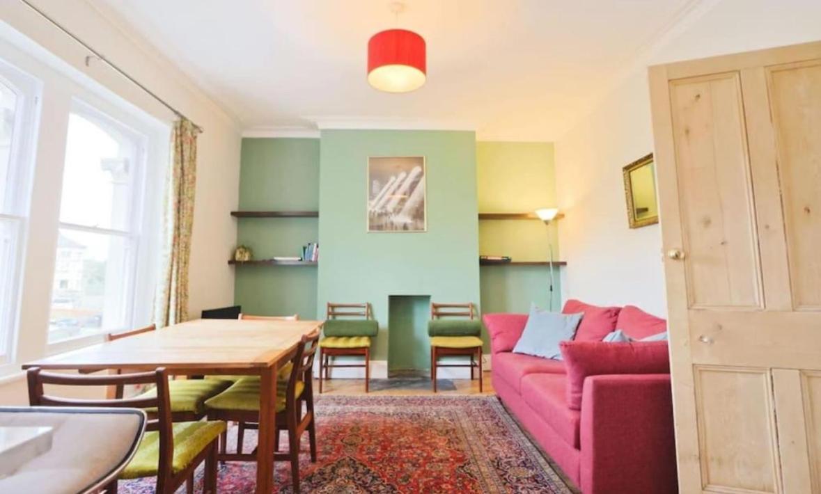 Apartment Large 2 Story Penthouse Apartment, Impressive Views *